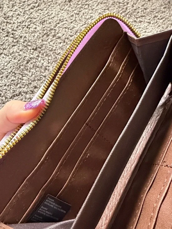 Butterfly-Embossed Double Zip Wallet - Lavender - Picture 7 of 10